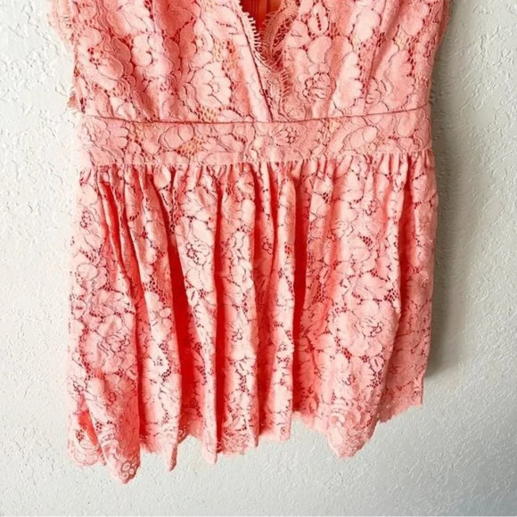 NBD Revolve Joanna Coral Peach Lace Mini Cocktail Dress M Romcomcore - Picture 4 of 9